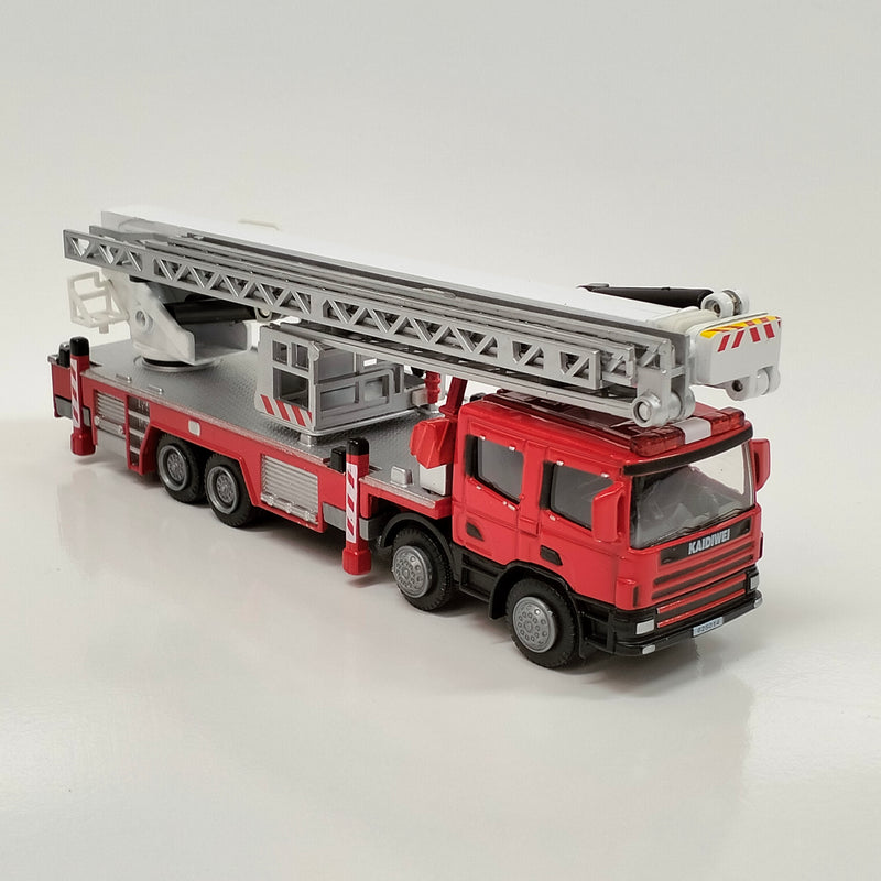 Diecast 1:50 Scale Aerial Fire Engine Truck