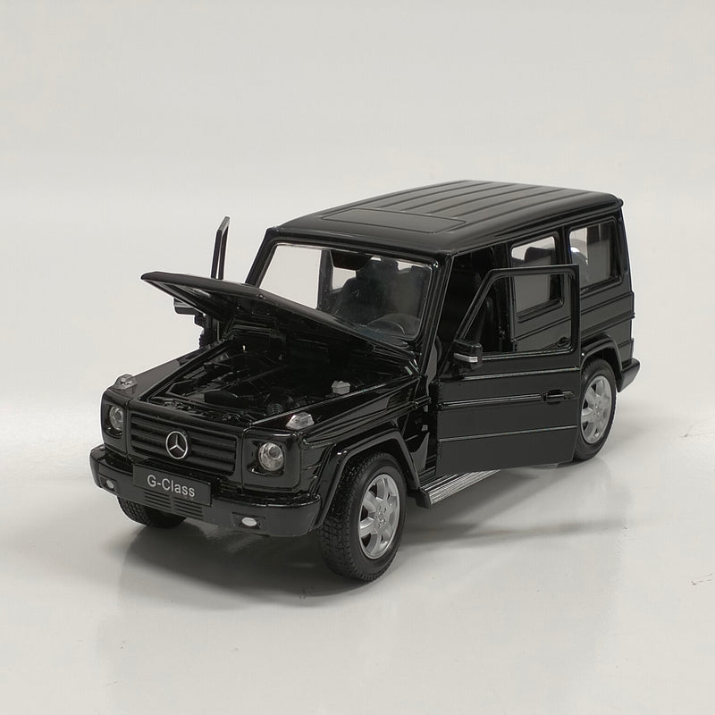 Diecast 1:24 Scale Mercedes-Benz G-Class SUV