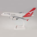 Qantas Airbus A380-800 Superjumbo Jet VH-OQL 1:250 Plastic Aircraft Model Plane