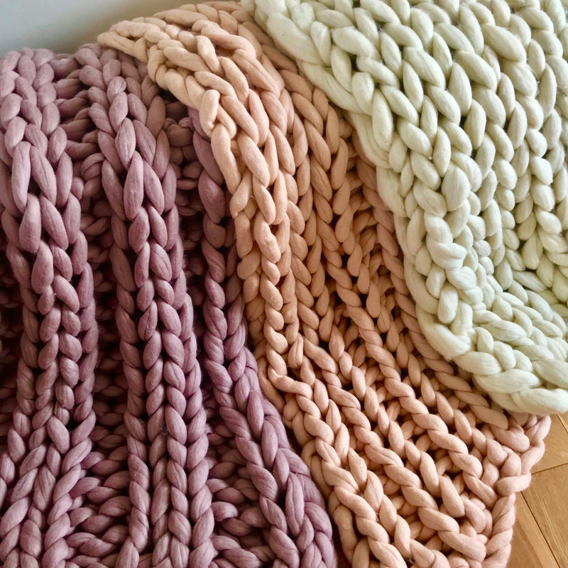 Malli Knitting Malli Knitting 200g Super Chunky Yarn Pink Mix