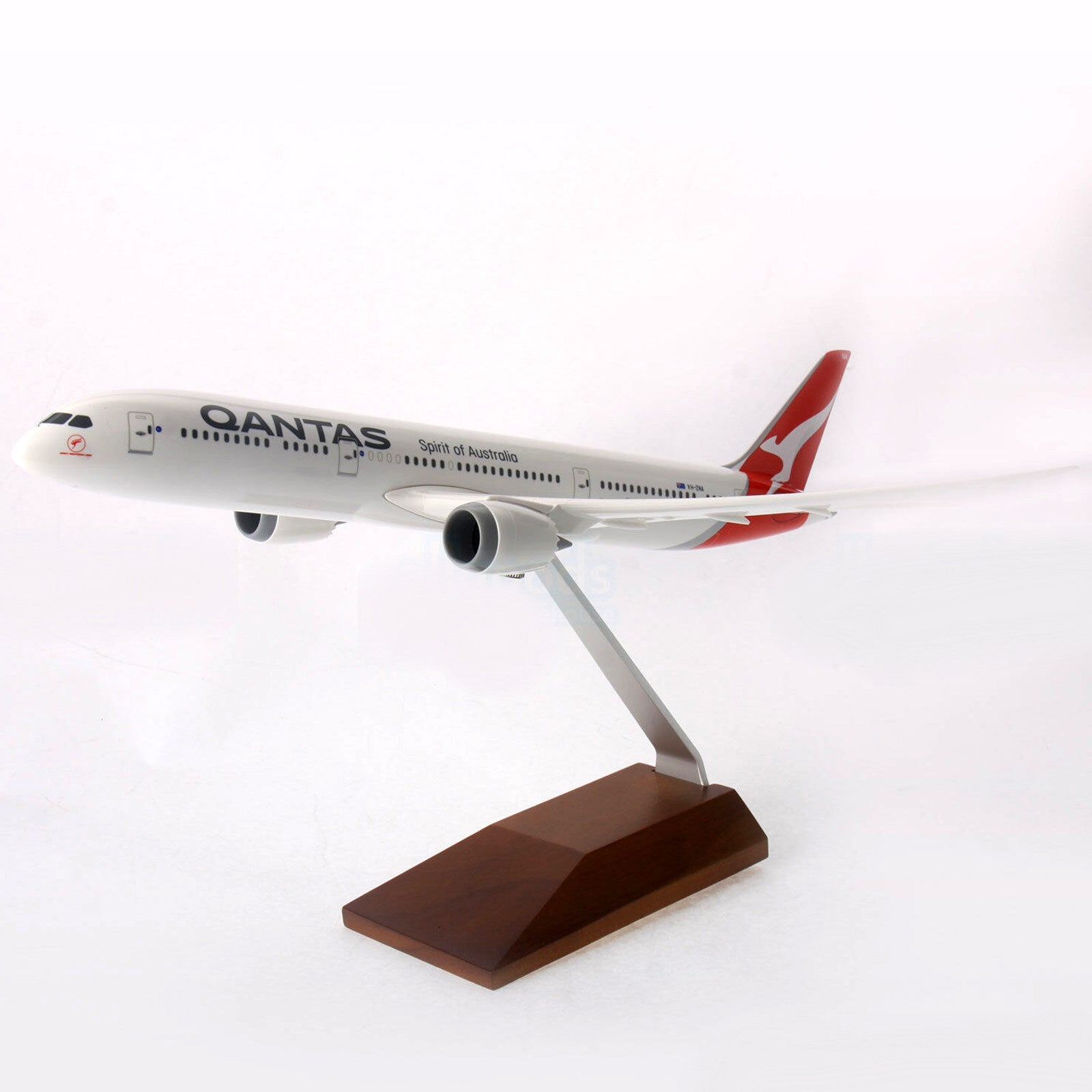 Qantas Boeing 787-9 Dreamliner 1:200 Scale VH-ZNA 787 Plastic Model Pl